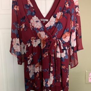 Maroon floral Von Maur Bailey Blue Sz M romper!